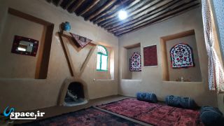 نمای داخلی اتاق مایا اقامتگاه بوم گردی بادبر - بوانات - روستای بادبر